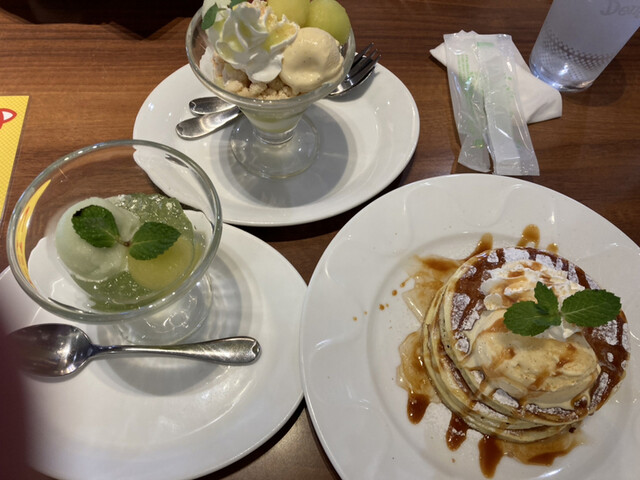 Denny's Chofu Ten photo 2