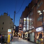 Izakaya Yasubee - 郡山駅前の飲み屋街の様子