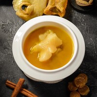 花膠（魚の浮袋）の醤油煮込み