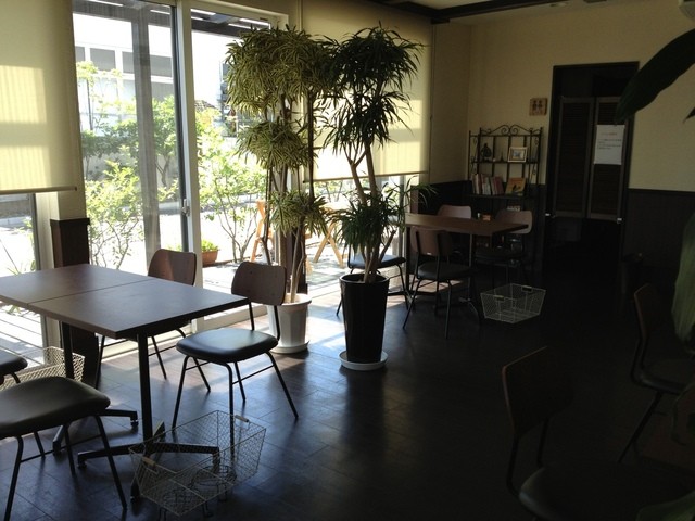 三沢菓子店 十和田市のケーキ・洋菓子専門店