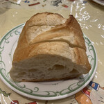 スパルタ - 焼き立てのパン