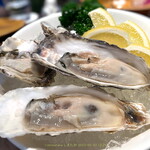 Spoon - 本日のスペシャルメニューより「長崎県産 生牡蠣」（グランドメニューのものとは異なります）