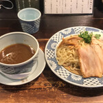 ラーメン専門店 徳川町 如水 - つけ麺