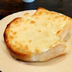 カフェ ド パブロ - チーズトースト