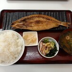 四日市ヒモノ食堂 - カマス干物定食