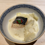 鮨 昇 - 本鱒とキャベツのクリーム煮