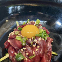 馬桜 銀座通り店 - 馬肉のユッケ