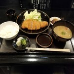 とんかつ山本 - ろーすかつ定食