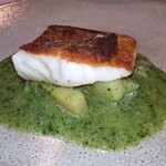 オーベルジュ オーパヴィラージュ - 真鯛のポワレ ソースガルニチュール パセリバターソース