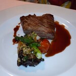 オーベルジュ オーパヴィラージュ - アイルランド産 バベット 赤ワインソース