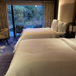 FOUR SEASONS HOTEL KYOTO - 