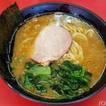 ラーメン 杉田家 - ラーメン並