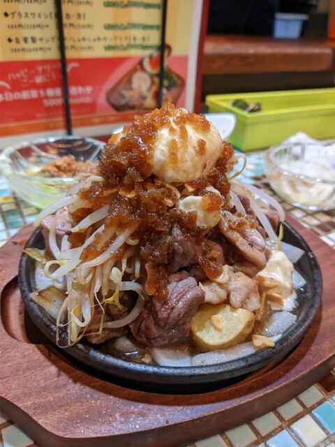 閉店】肉 ワインのイタリアン酒場 バルザル 三宮店 （Bar Salu