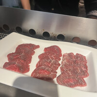 赤身焼肉 かるびあーの 新橋店 - 