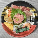 ODOYA - 料理写真:『日替わり』 海鮮丼　５９９円　(2023/04)