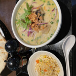 ヨコハマ アジアンダイニング&バー - 