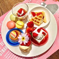 フォルク キッチン オールデイダイニング  - 