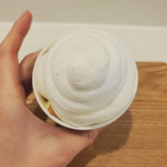 閉店】生クリーム専門店 Whip! 学南町店 （ホイップ） - 法界院/洋菓子