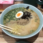 Hakata Ramen Kappatei - 味噌ラーメン 890円税込　中華麺（中細麺）