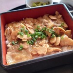 棚倉田舎倶楽部 - 豚バラスタミナ丼 アップ