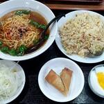 Taiwan Ryourimorikoujun - 【 炒飯定食 （ 台湾ラーメンを選択 ）】  ９８０円  （ 税抜 ）