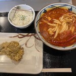 丸亀製麺 - トマタマカレーうどん790円と舞茸天180円