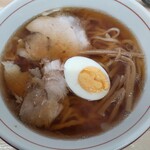ラーメン 糸 - あっさり煮干し醤油ラーメン 太麺 中盛