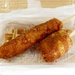 コロリンシュウマイ - いもフライ ￥60＋肉入コロッケ ￥50