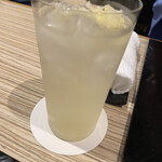 四季彩ダイニング　春 - レモンサワー
      
      もうね。3時から1人で日高屋で飲んでるから
      
      もうちょっと酔ってまふ。