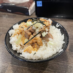 麺屋 長門 - チャーシュー丼