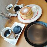 cafe a。u。n - 