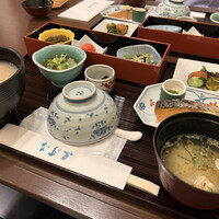 中之島なだ万 - 