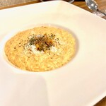 トラットリアイルポッツォ - 雲丹クリームリゾット。人気！