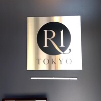 R1 TOKYO Bar&Restaurant - 