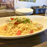 ピッツエリアバール　CACTUS　D'ORO - あさりと春キャベツのチェリートマト和えスパゲッティー（元から乾麺・笑）