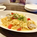 ピッツエリアバール　CACTUS　D'ORO - あさりと春キャベツのチェリートマト和えスパゲッティー（元から乾麺・笑）