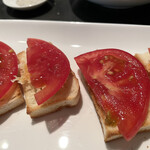 芦屋珈琲舎 - トマトの完熟な柔らかさがパンに染みて、カリカリなのにジューシー