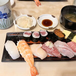 魚がし寿司 - 特上寿司（1,400円）