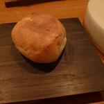 アノニム - ベッカライ・ビオブロートのパン