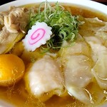 Shounai Ramen Kaidou - 鶏中華海老ワンタン入り　1080円。