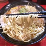 希家 - 辛味噌ラーメン 麺　2023.4.26
