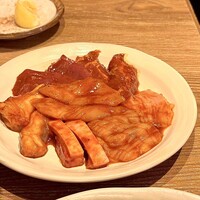 炭火焼肉ホルモン うしごろ 中目黒店 - 