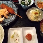 食堂みやもと - 限定15食みやもと定食1,050円。