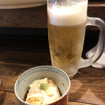 おばんざい あんこ - 生ビールとお通し。