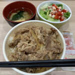 すき家 - 牛丼シーザーサラダセット　600円→550円（JAFメイトクーポン利用）