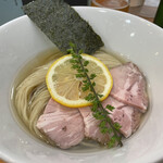 ユナイテッド ヌードル アメノオト - ヨコクラとは違ったビジュアル。