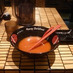 元祖トマトラーメンと元祖豆乳ラーメンと元祖トマトもつ鍋 三味 - ごちー