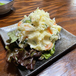 信長 - ポテトサラダも自慢の味です
