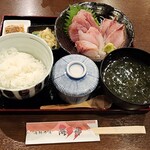 海鮮丼屋  海舟 - 本日の地魚刺身定食