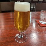 ビストロガストロス - まずはビアーで乾杯